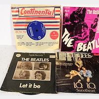 The Beatles, John Lennon, Yoko Ono, Bea Gees