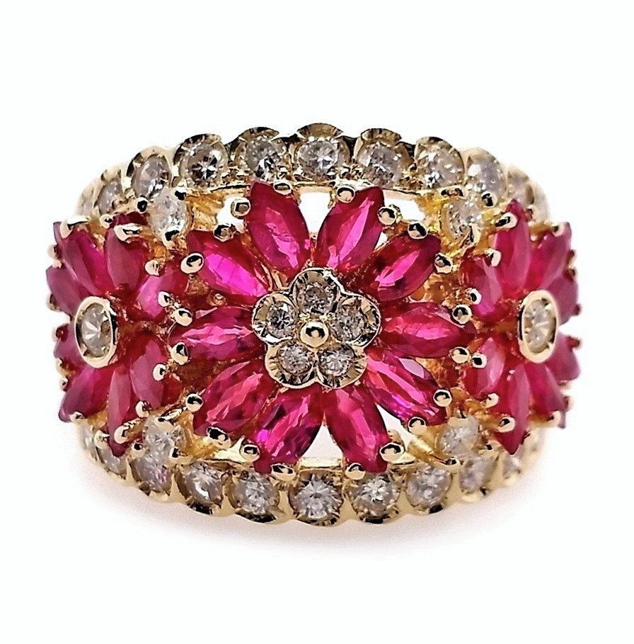 .. - Luxusní prsten s 2,55 ct Barmskými Rubíny a 0,88 ct Diamanty, zlato 750/1000, hrubá hmotnost 11,84 g.