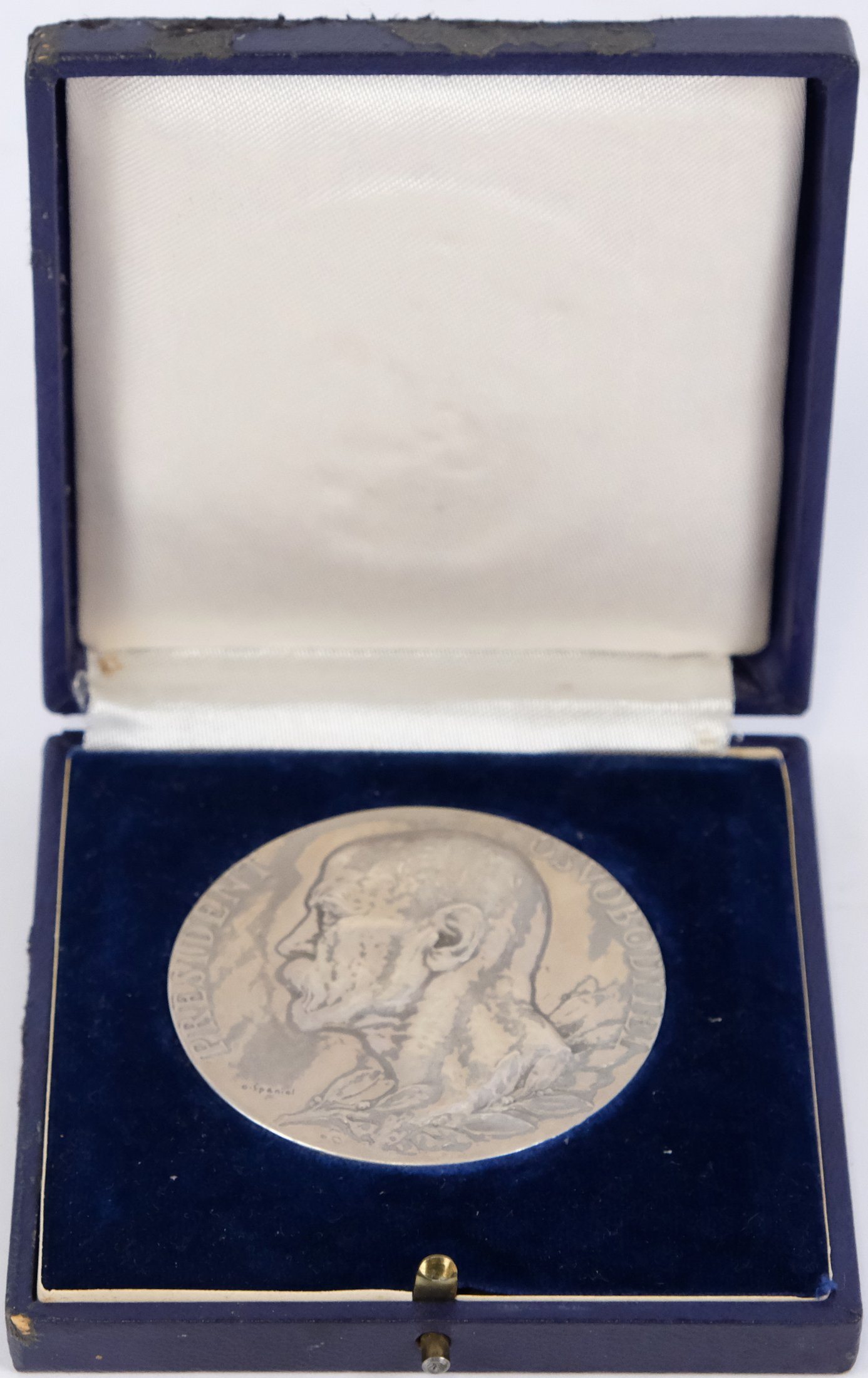 Otakar Španiel - Stříbrná medaile k úmrtí T.G.Masaryka 1937,stříbro 987/1000.Hrubá hmotnost 79,6g