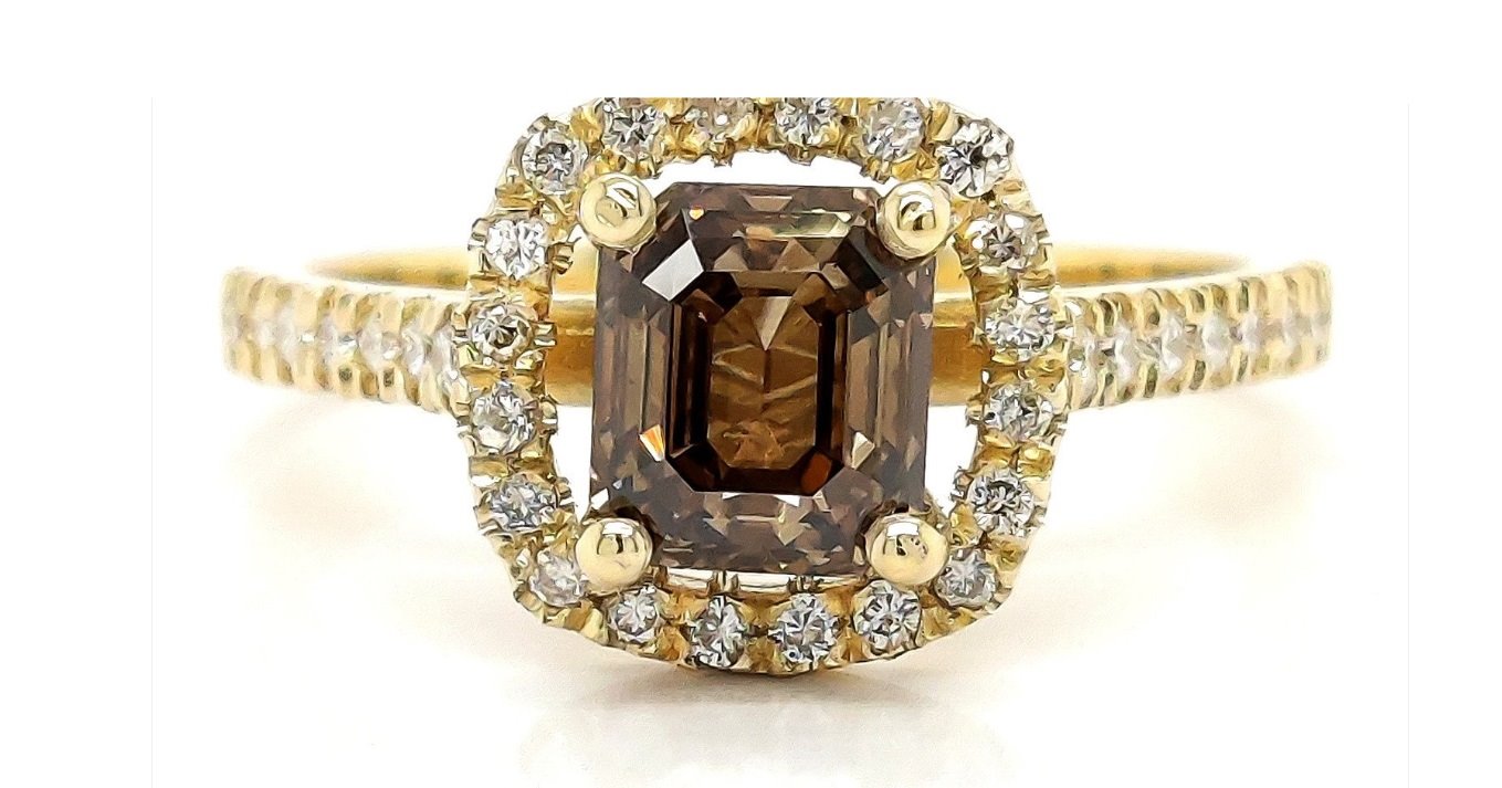 .. - Luxusní prsten s diamanty, zlato 585/1000, značeno platnou puncovní značkou, hrubá hmotnost 3,28 g