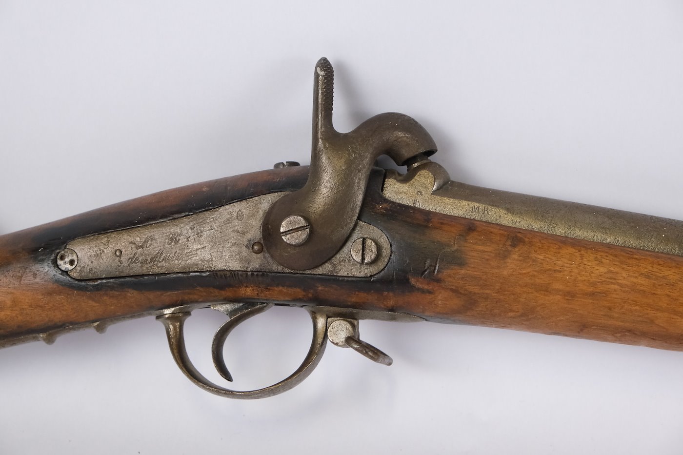 rok 1822 - Perkusní vojenská francouzská puška