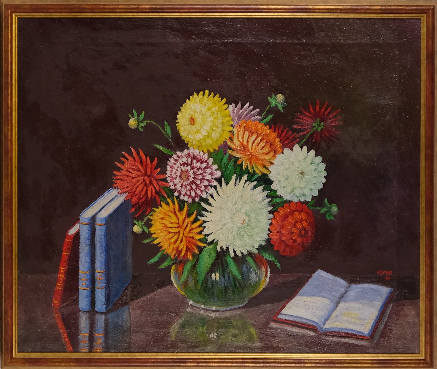 Kotas - Zátiší s květinami a knihami