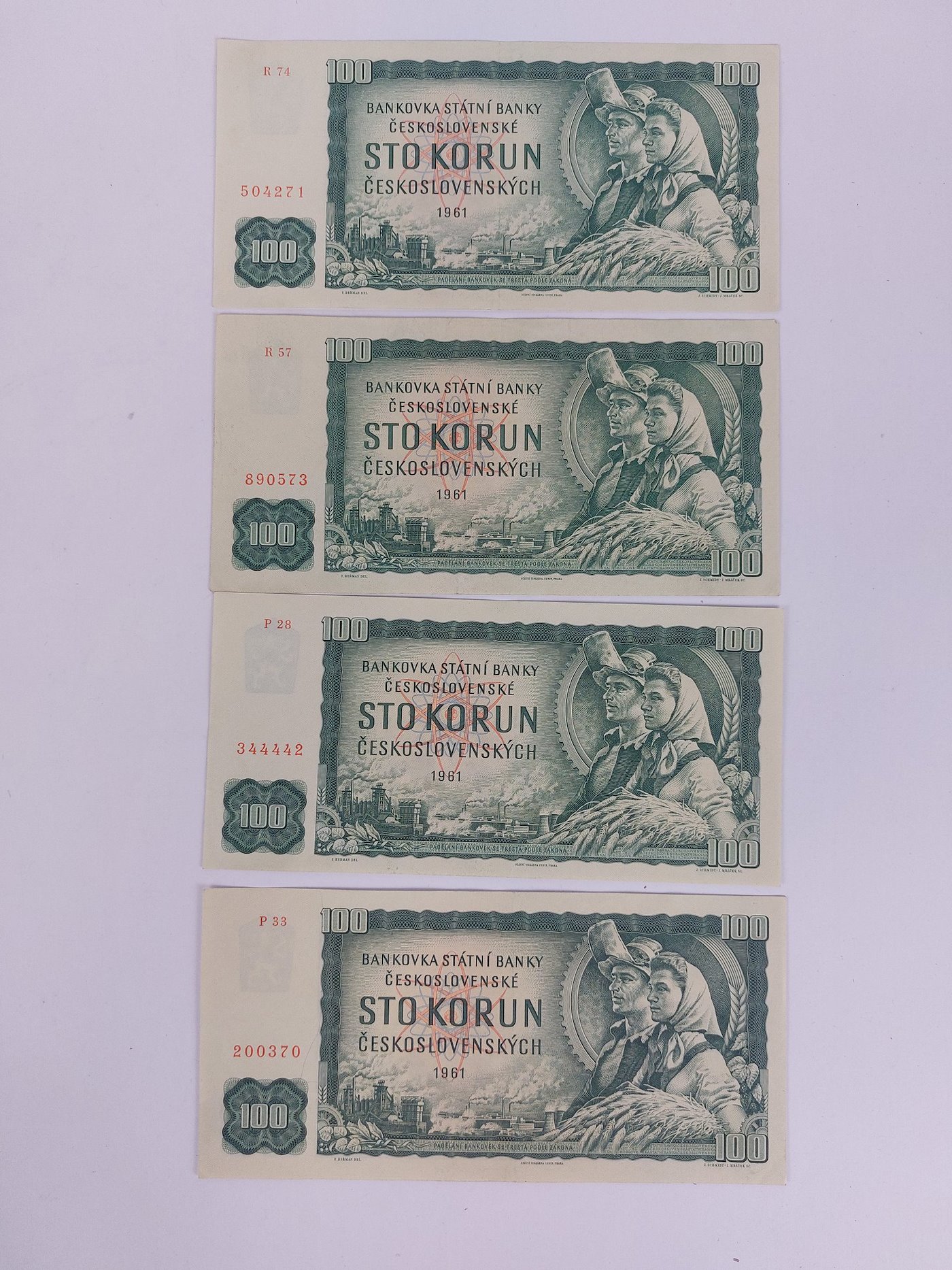 Čechy 2. pol. 20. stol. - 4x 100 Kčs 1961 série P28,P33,R57,R74