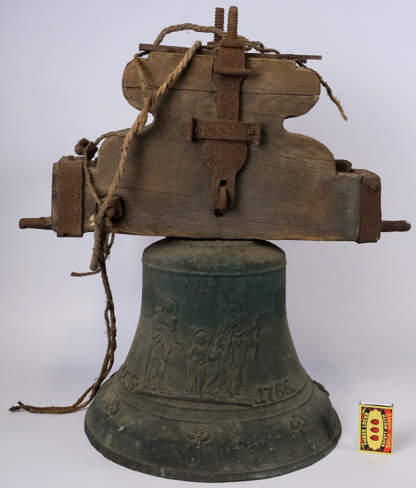 I. C. S. 1766 - Mohutný zvon