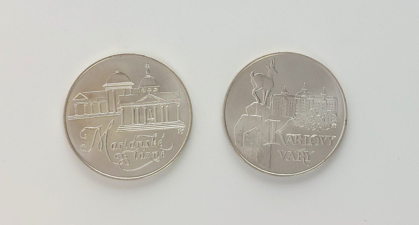 .. - 2 kusy pamětní stříbrné mince 50 Kčs Karlovy Vary, Mariánské Lázně