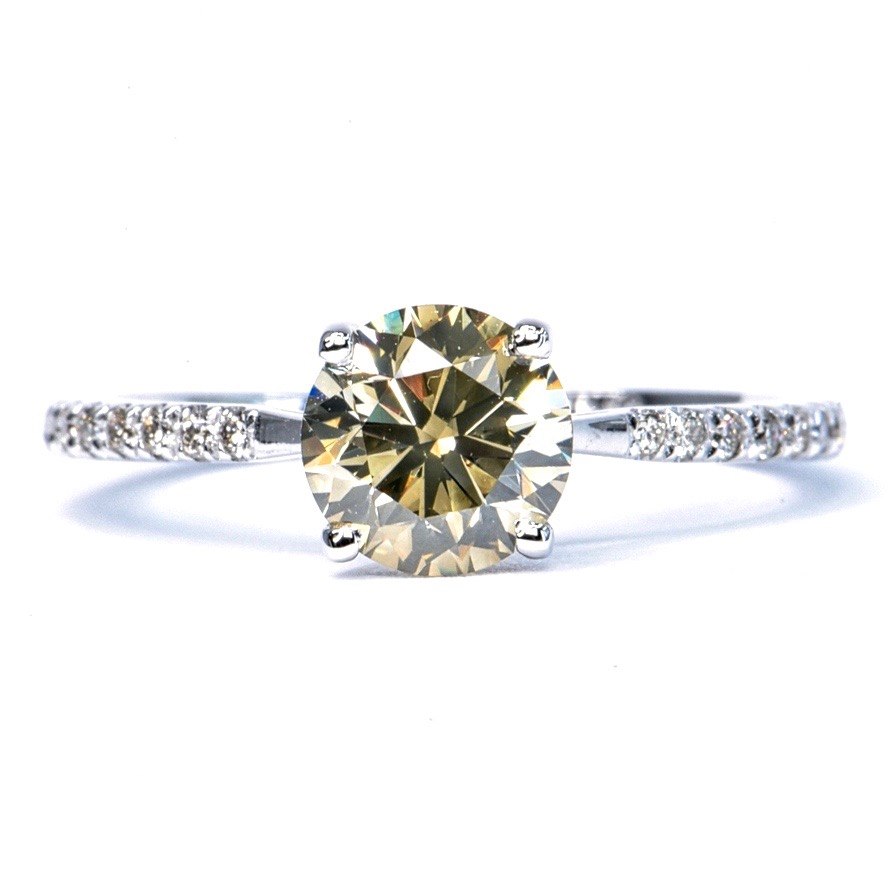 .. - Prsten s diamanty 1,23ct ,centralni diamant 1.12 ct, zlato 585/1000, značeno platnou puncovní značkou "labuť", hrubá hmotnost 2,05 g