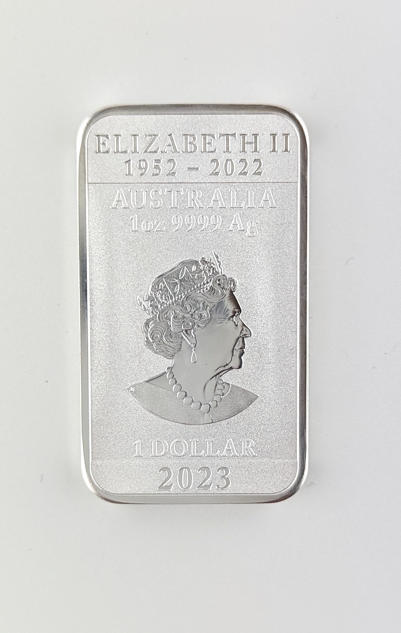 .. - Stříbro AUSTRÁLIE 1unce DRAK Rectangle 2022 Královna Alžbeta II.
