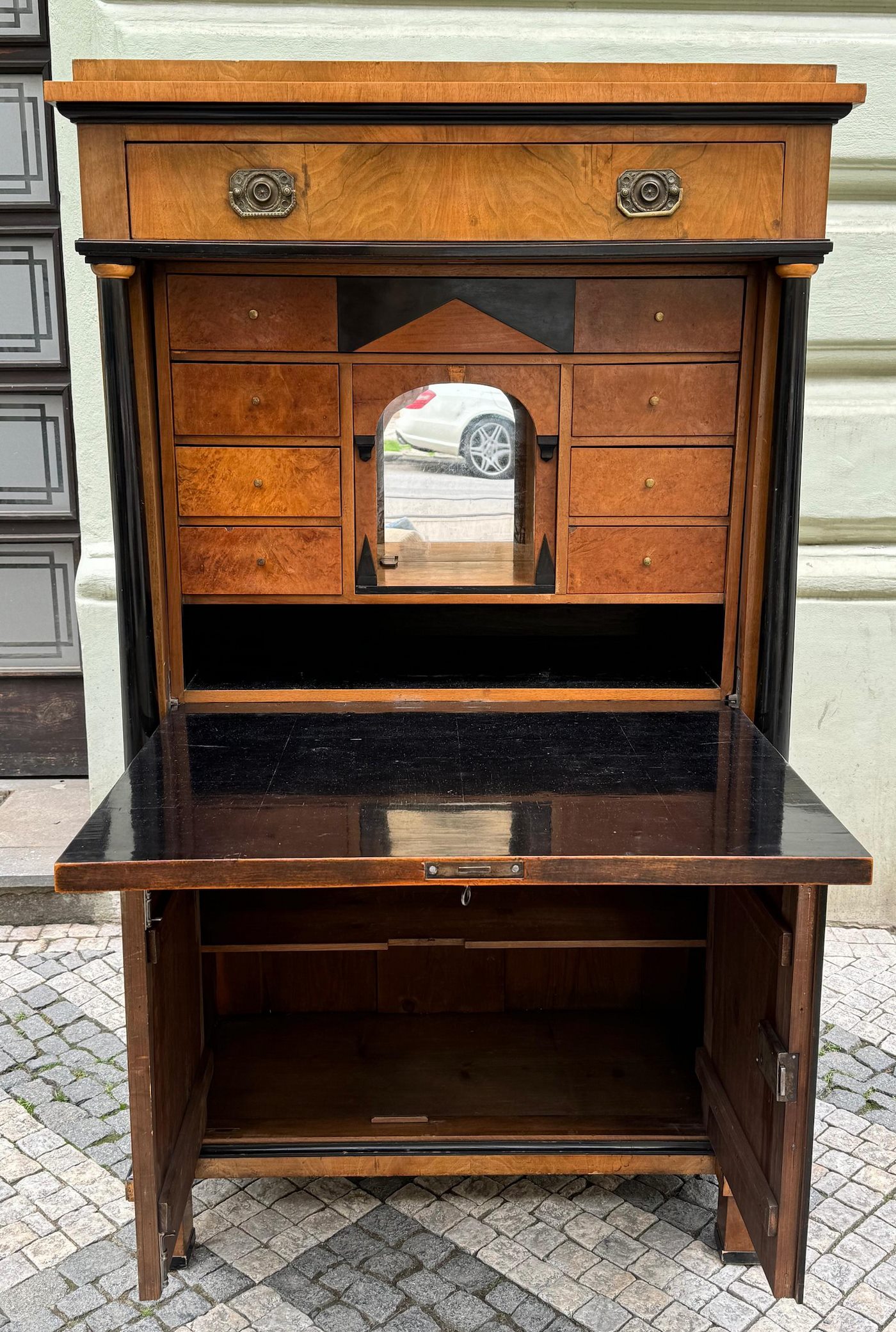 Biedermeier - Psací sektretář