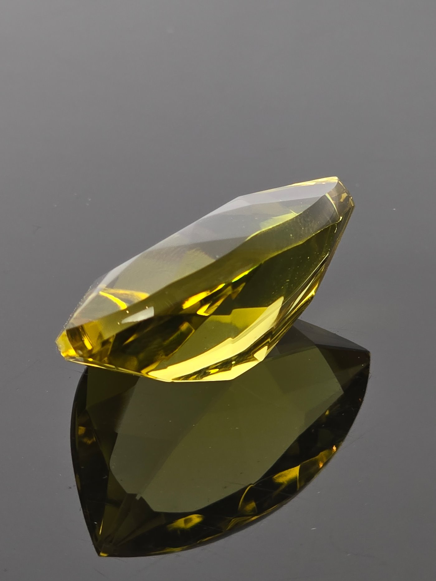 .. - Sbírkový citrín 45,075 ct