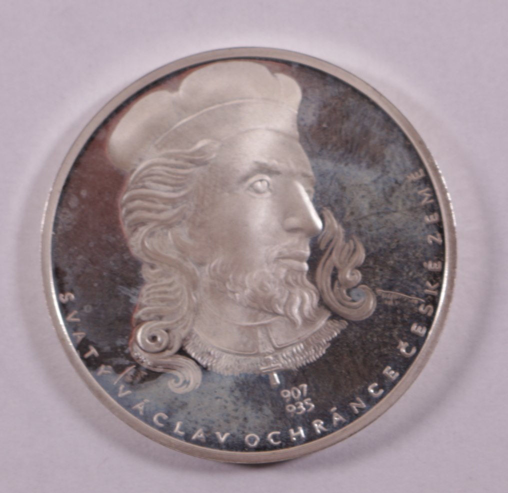 . - Pamětní mince, stříbro 999/1000, punc kamzík, hrubá hmotnost 18,70 cm