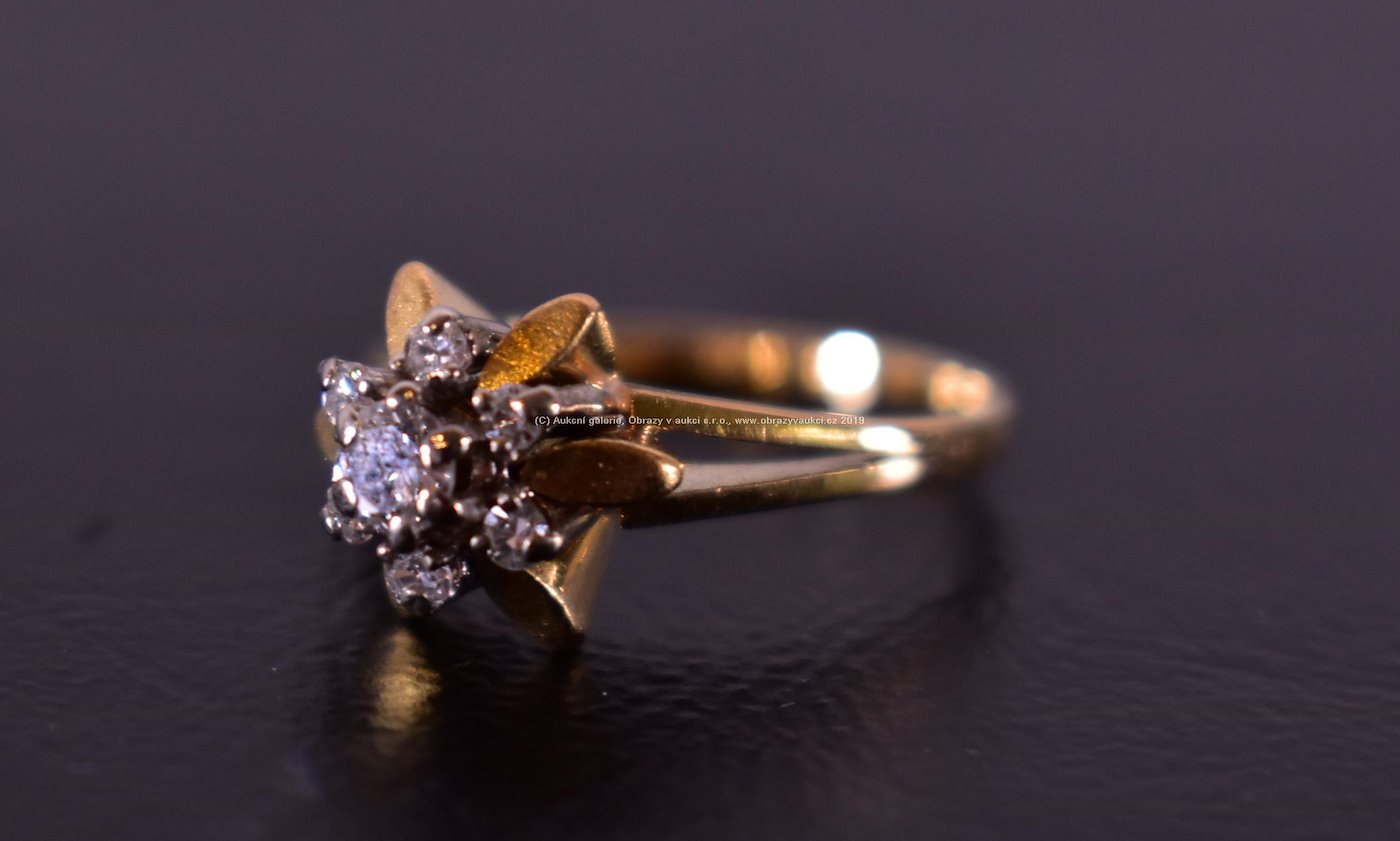 . - Briliantový prsten, zlato 750/1000, hrubá hmotnost 5,59g