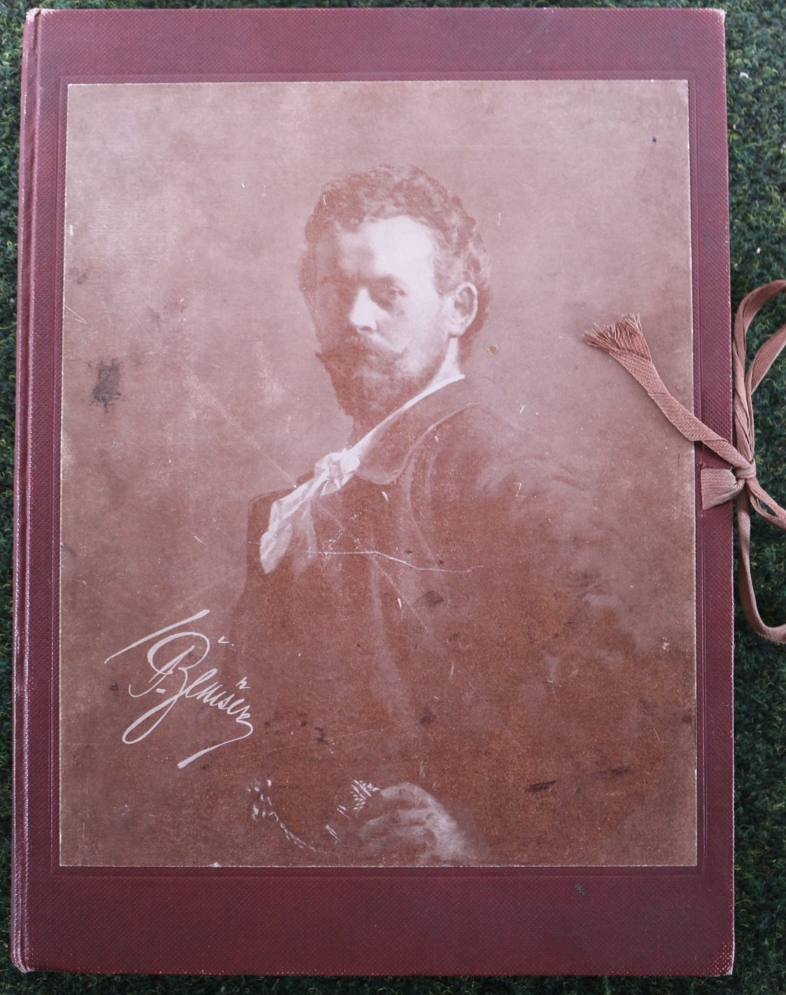František Ženíšek - Kniha s podpisem Františka Ženíška