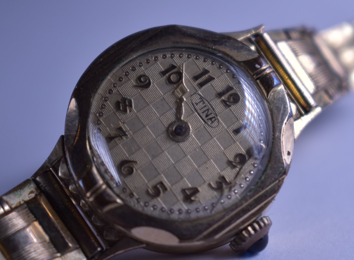 značeno Tina - Dámské hodinky, obecný kov