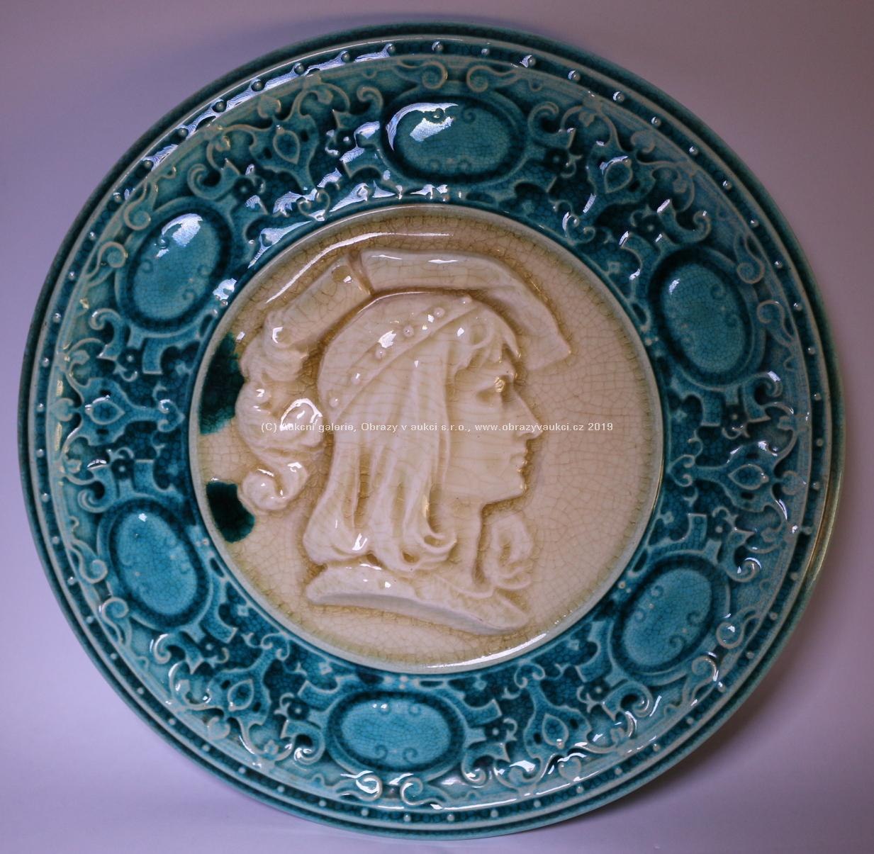 Značeno Schütz Cilli - Závěsný talíř s motivem šlechtice