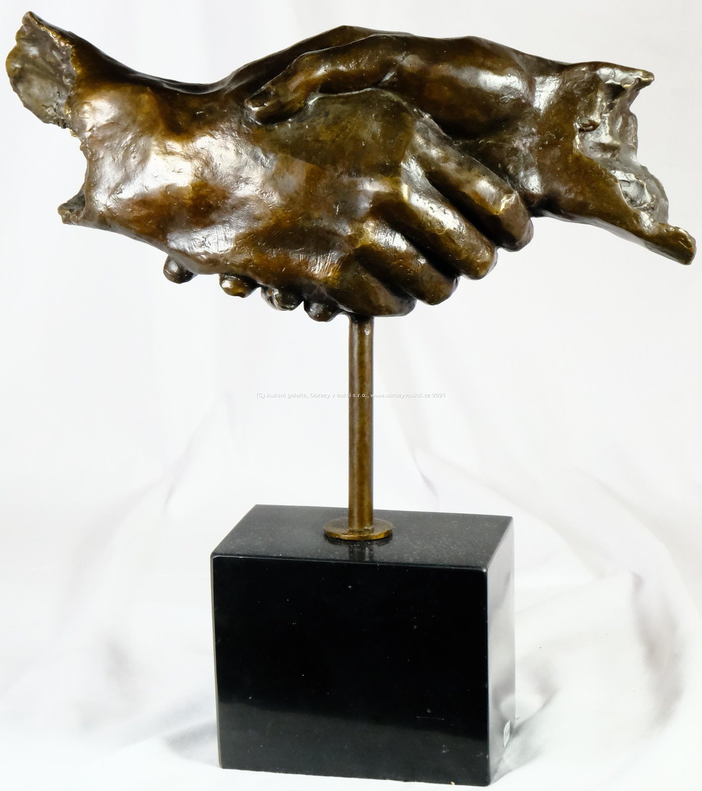 Salvador Dalí - Shaking hand