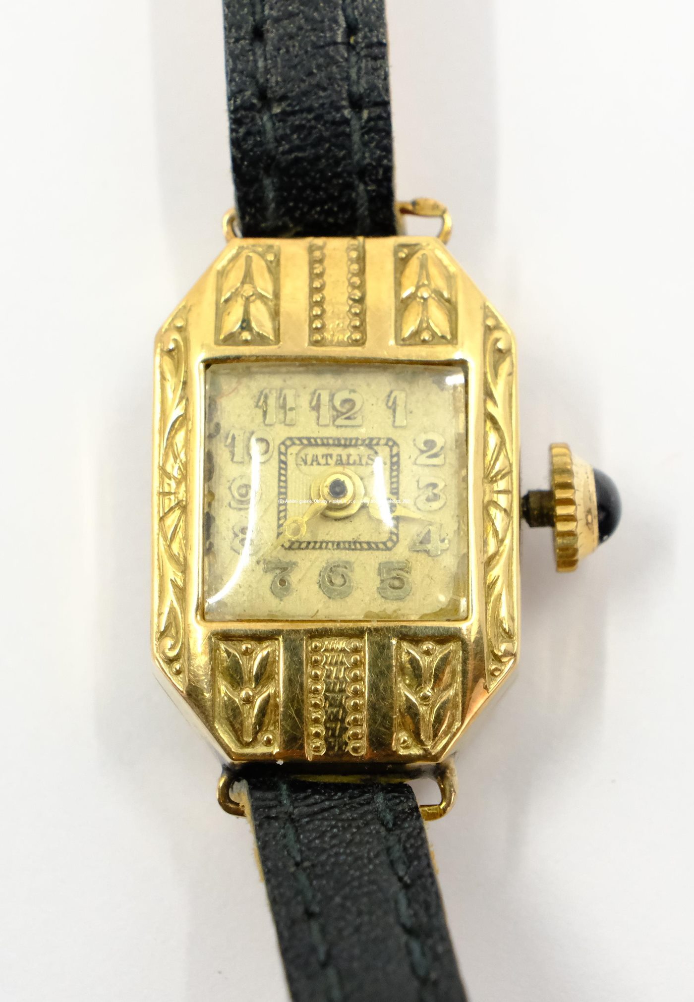 .. - Dámské hodinky, zlato 585/1000, značeno platnou puncovní značkou lyra, hrubá hmotnost 7,50 g