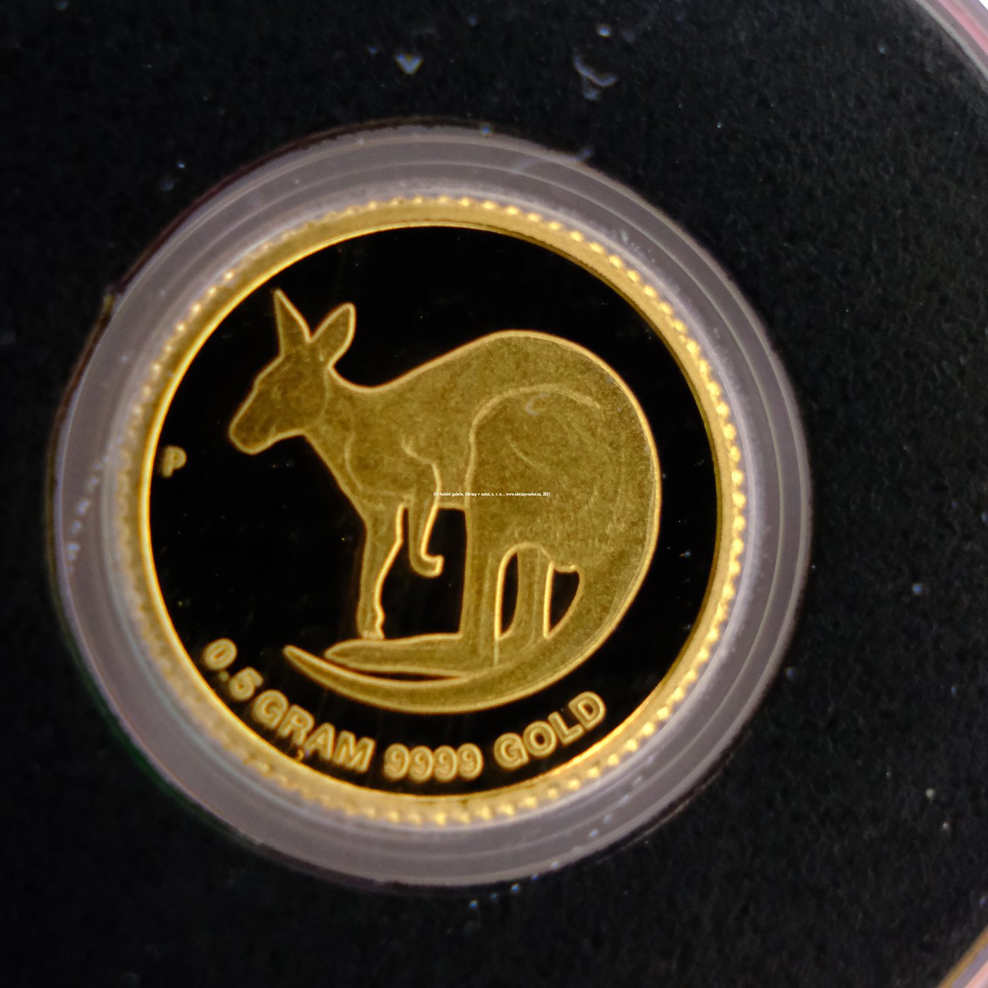 .. - Australský  2 dolar KANGAROO zlatá mince. Zlato 999,9/1000 , hrubá hmotnost 0,5 gramu