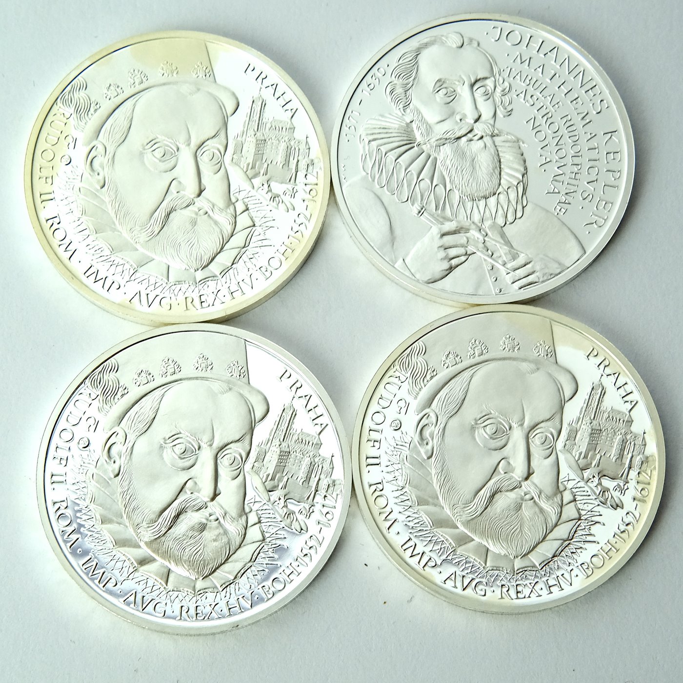 Mince - Konvolut 4 investičních stříbrných mincí ze serie Doba Rudolfa II.PROOF, stříbro 999/1000.Hrubá hmotnost 4x16g.