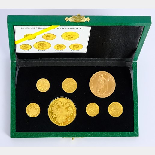 .. - SADA v etue pokračujících ražeb zlatých mincí Vídeňské a Budapešťské mincovny 10,20,100 koruna, 1 a 4 dukát, 4 a 8 zlatník 