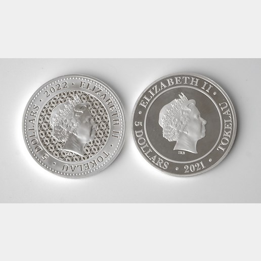 .. - Stříbrná mince Tokelau Panna a býk 2021, Býk a Medvěd 2022 1 unce Královna Alžběta II. 2 mince, stříbro 999/1000, hrubá hmotnost 31,1g.