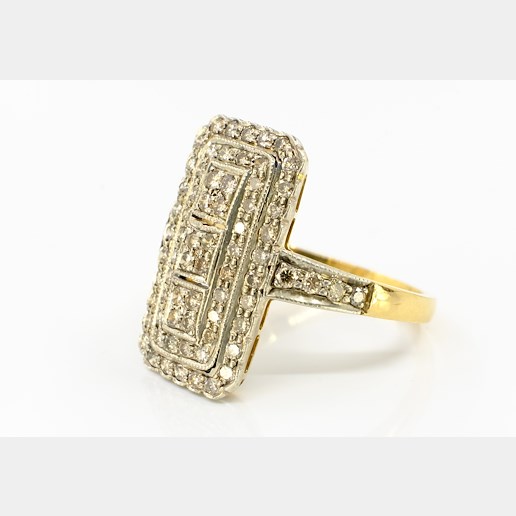 .. - Prsten s diamanty, zlato 750/1000, hrubá hmotnost 4,90 g