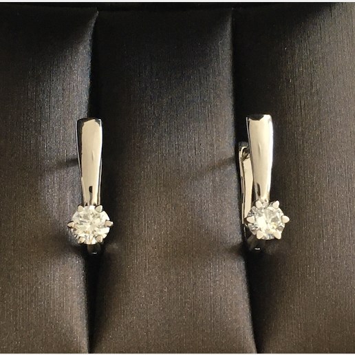 Anton Schwartz - Závěsné diamantové naušnice z bílého zlata osazené diamanty 2x 0,31 ct G/VS1 3x EX s GIA certifikáty, zlato 585/1000, hrubá hmotnost 1,84g