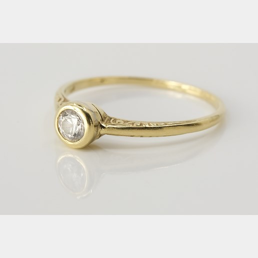.. - Prsten, zlato 585/1000, hrubá hmotnost 2,00 g