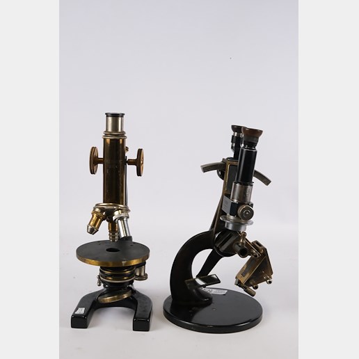 C. Reichert Wien a Meopta Czechoslovakia - Konvolut 2 mikroskopů