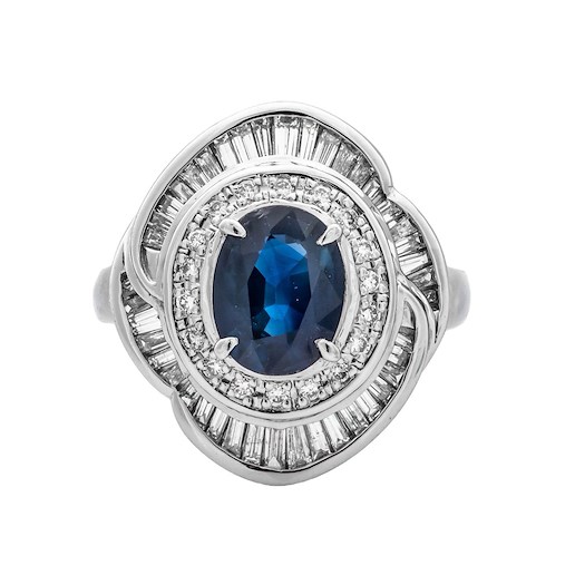 .. - Luxusní prsten s 2,20 ct safírem, 0,85 ct diamanty, platina 900/1000, značeno platnou puncovní značkou "koruna",  hrubá hmotnost 9,87 g