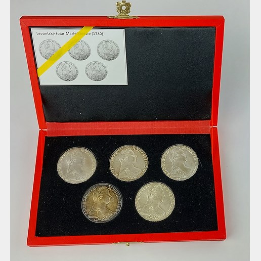 .. - Stříbrná SADA 5 kusů, Levanských Tolarů Marie Terezie 1780. Včetně mincovní kazety