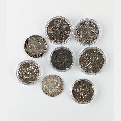 .. - Konvolut 8 stříbrných mincí 