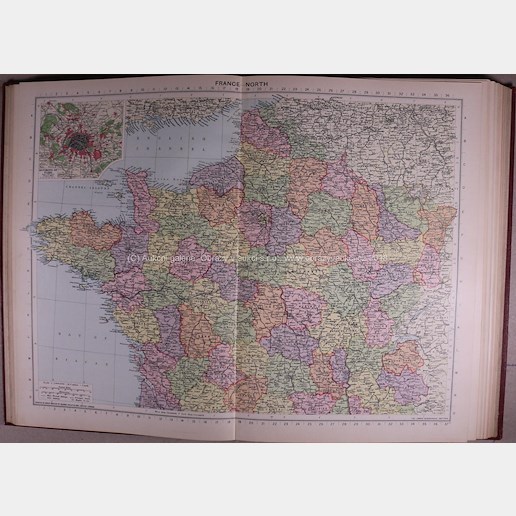 editor a vydavatel George Philip - Philip's International Atlas