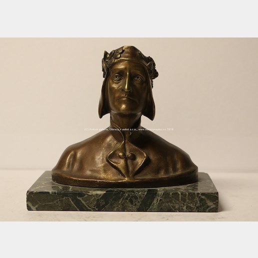 středoevropský sochař 1. poll. 20. století - Dante Alighieri