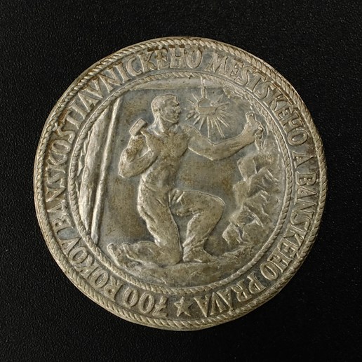 Mince - Stříbrný pamětní groš k 700 letům Baskoštiavnického mestskeho a banického práva 1250-1950, stříbro 987/1000, hrubá hmotnost 4,16g