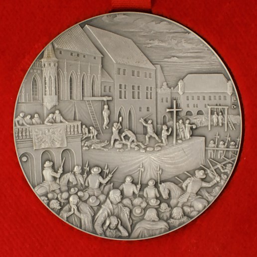 Mince -  Výroční stříbrná  medaile k popravě 27 českých pánů v roce 1621 R!, stříbro 999/1000, hrubá hmotnost 50g