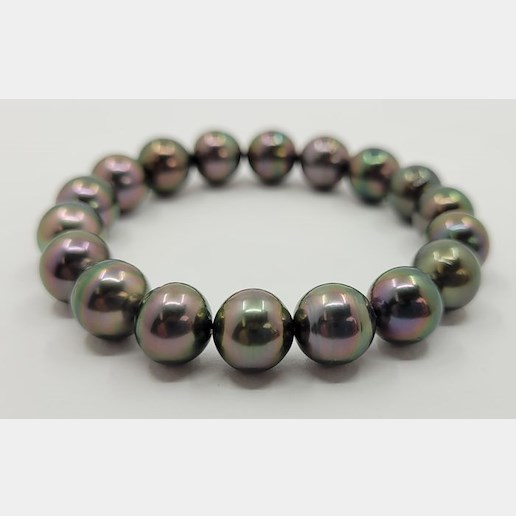 .. - Luxusní náramek - černé tahitské perly s pavími a zelenými odlesky, hrubá hmotnost 26,02 g